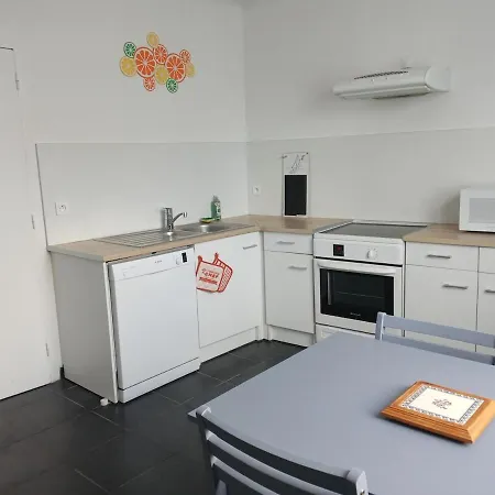 Maison De Bourg Mauleon